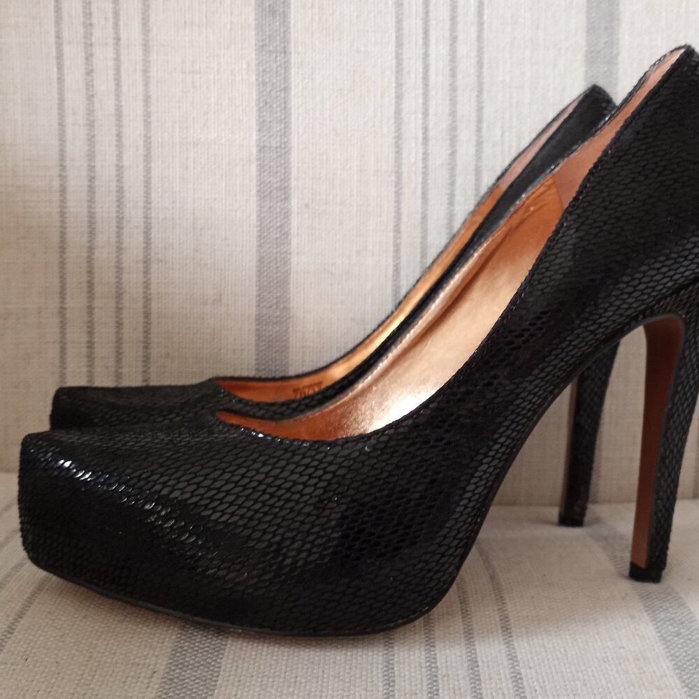 'Bcbgeneration' Parade Solid Black Leather Heels … - image 1